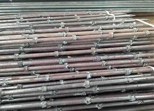 长岭隧道钢花管